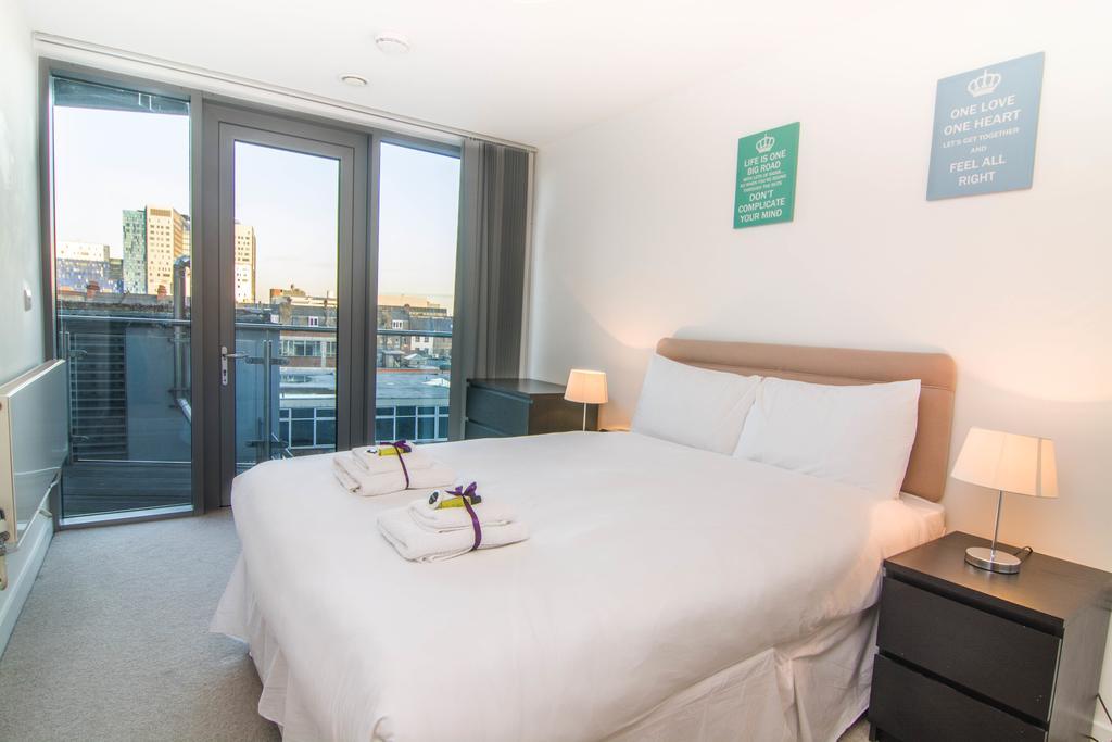 Apartment Wharf - Foundry Court * Londra